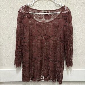 Fossil Maroon Lace 3/4 Sleeve Top Size M
